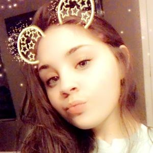 Meet your Posher, Zoe